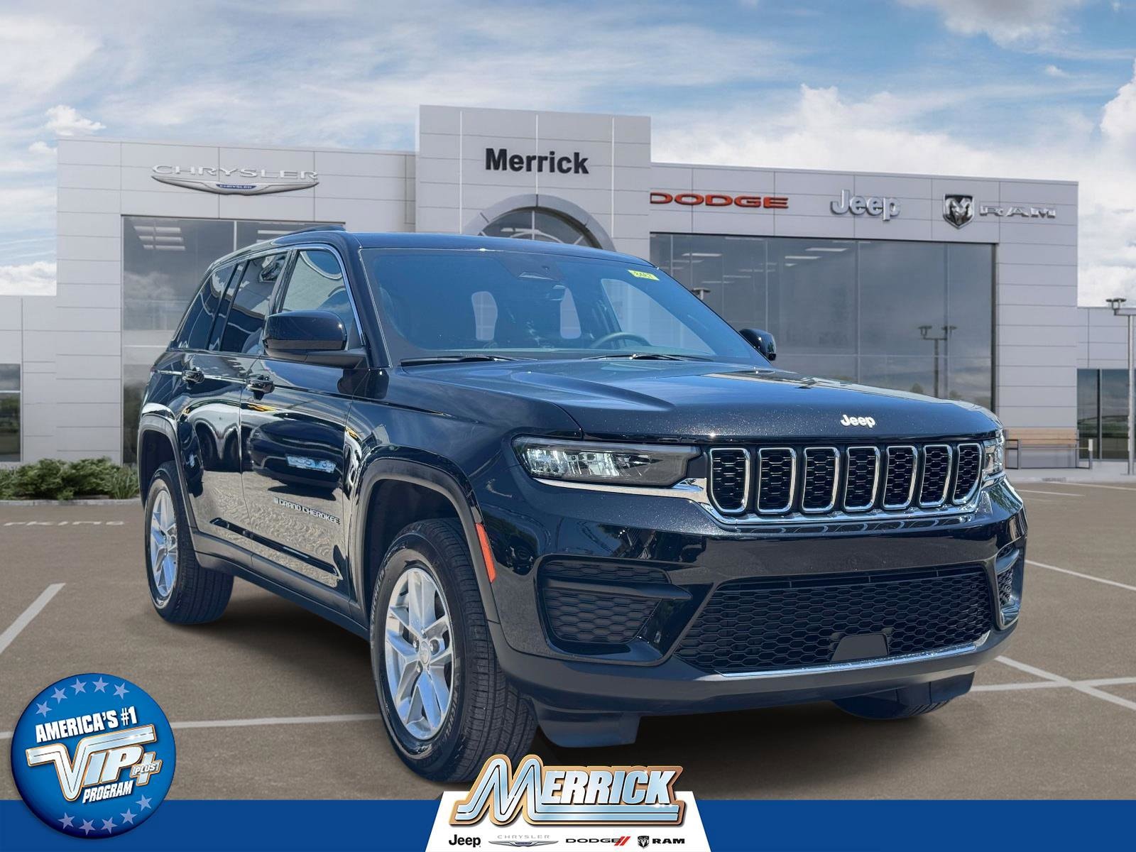 2025 Jeep Grand Cherokee Laredo X 4x4's photo