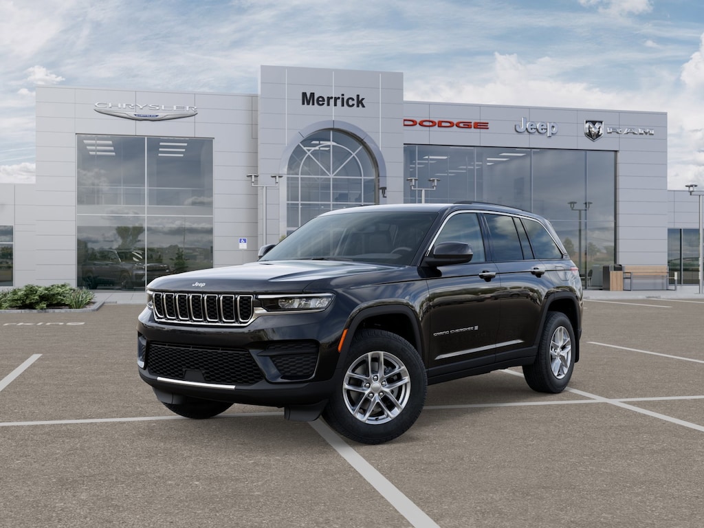 New 2025 Jeep Grand Cherokee Laredo Sport Utility