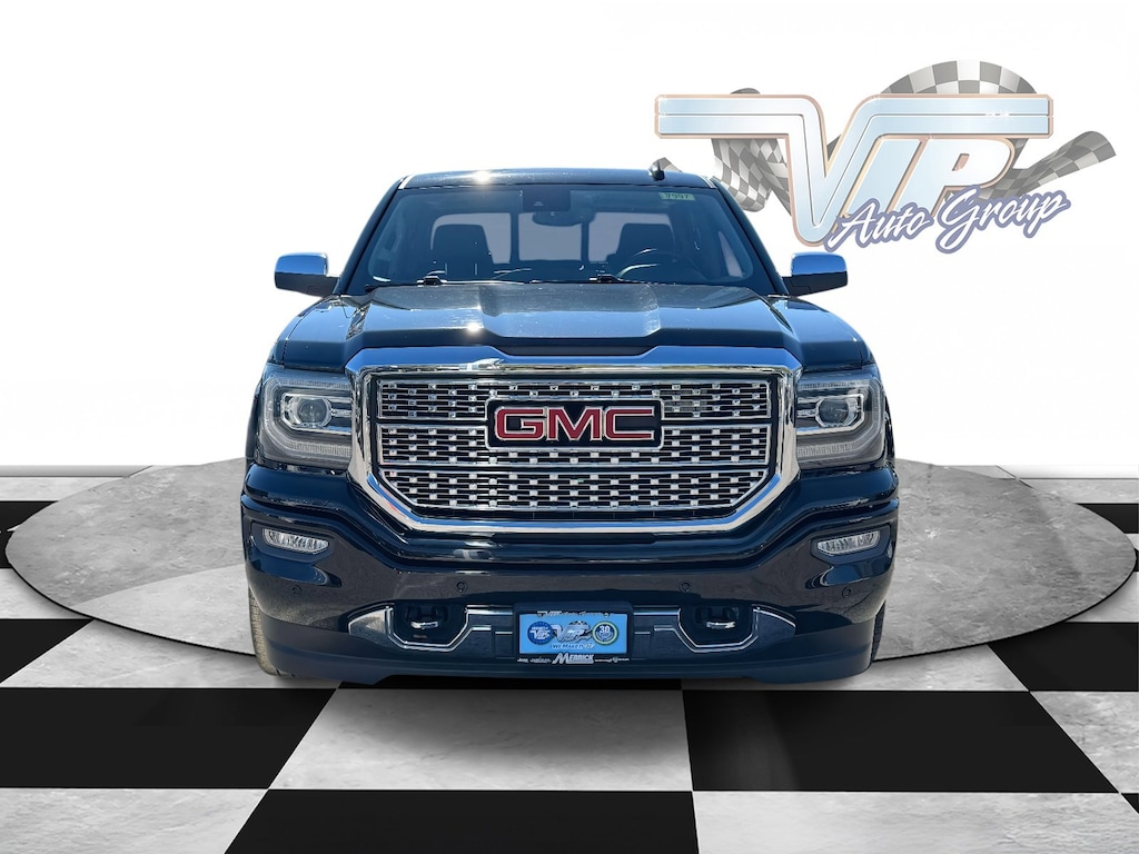 Used 2018 GMC Sierra 1500 Denali 4WD Crew Cab 143.5 Denali