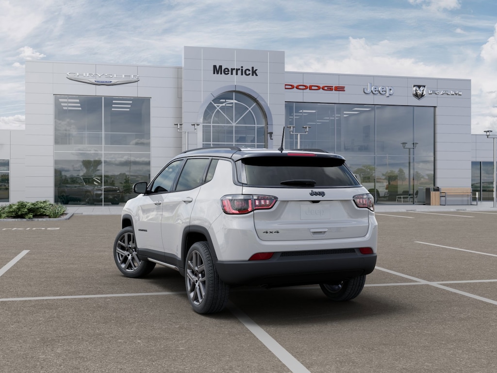 New 2026 Jeep Compass LIMITED ALTITUDE 4X4 Sport Utility