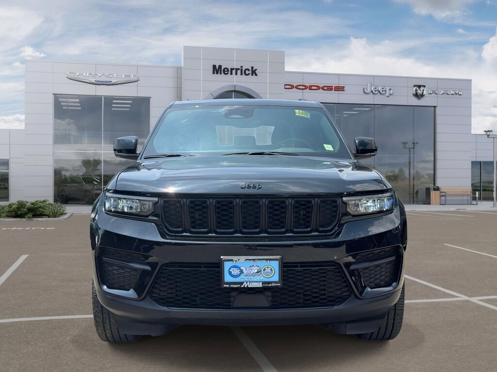 Used 2024 Jeep Grand Cherokee Altitude X Altitude X 4x4