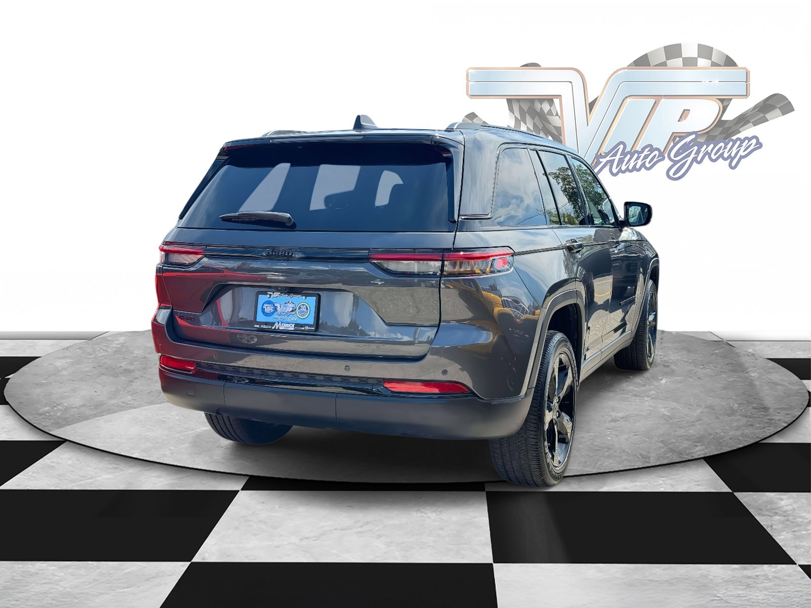 2023 Jeep Grand Cherokee Altitude photo 4