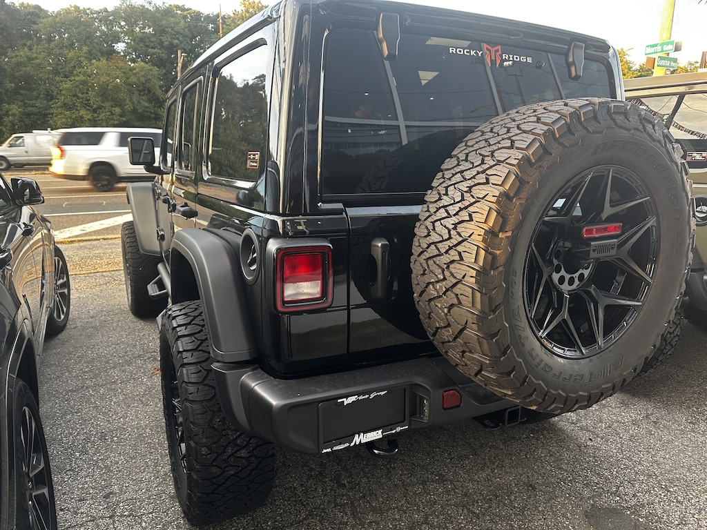 New 2025 Jeep Wrangler Sport Sport Utility