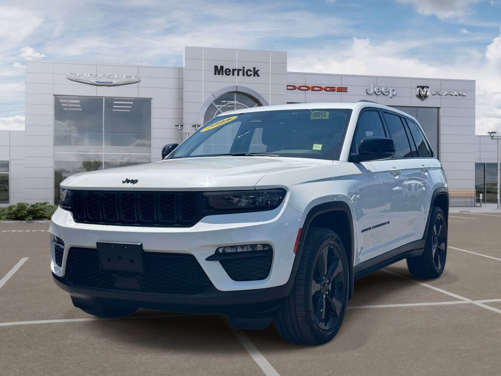 Used 2023 Jeep Grand Cherokee Limited Limited 4x4