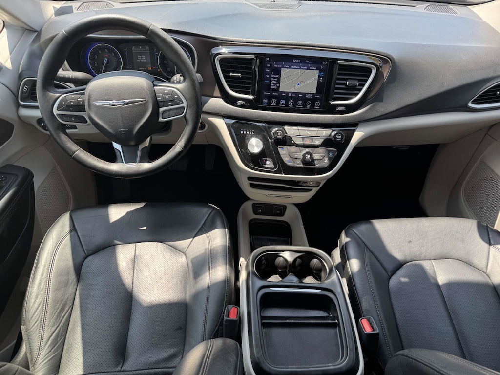 Used 2019 Chrysler Pacifica Touring L Touring L FWD