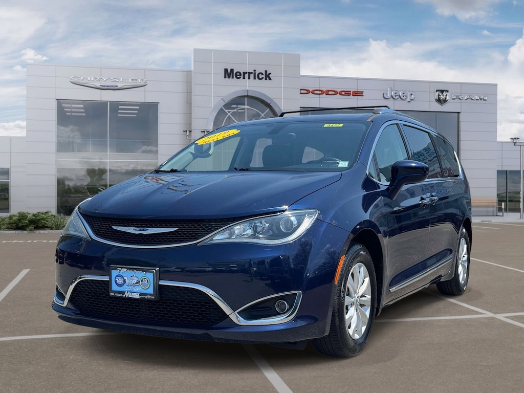 Used 2019 Chrysler Pacifica Touring L Touring L FWD