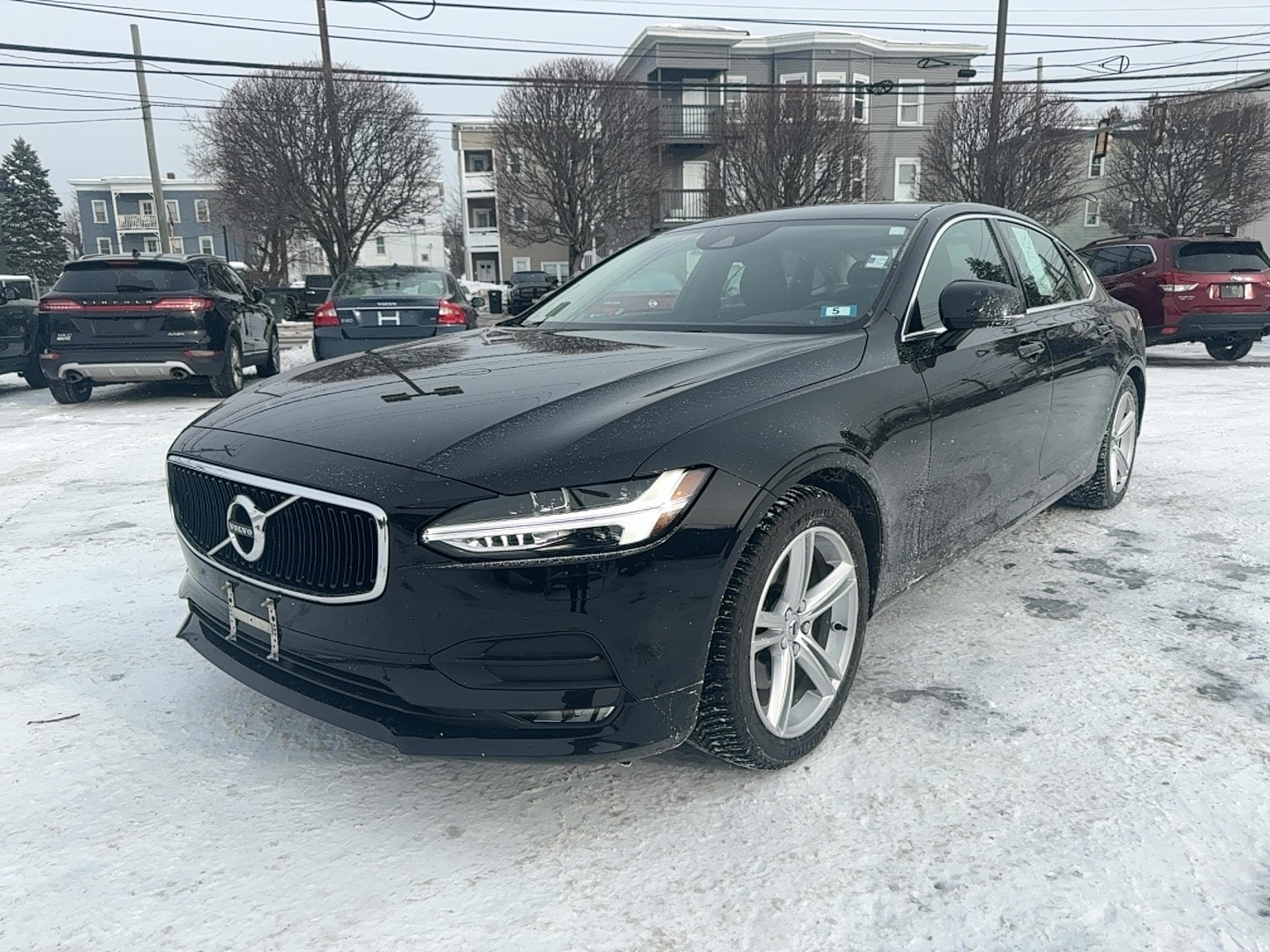2018 Volvo S90 T5 Momentum AWD