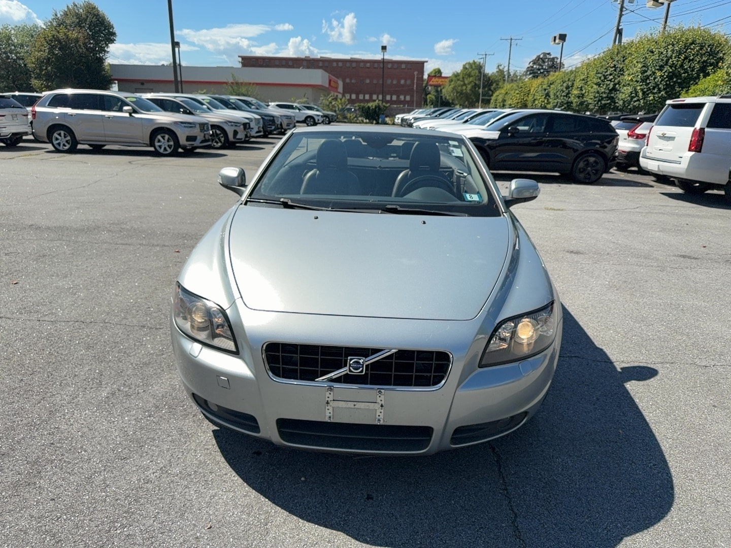 Used 2010 Volvo C70 T5 with VIN YV1672MC9AJ091720 for sale in Manchester, NH