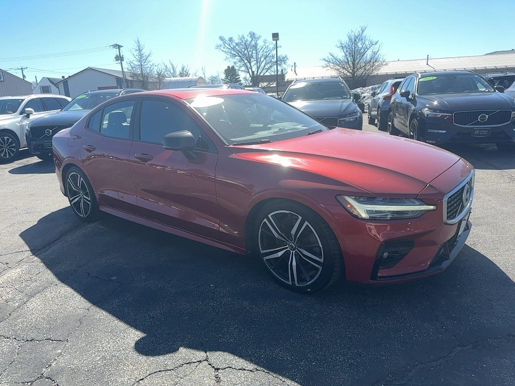 Used 2019 Volvo S60 R-Design Sedan