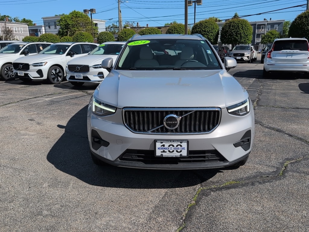 Certified 2024 Volvo XC40 Plus Bright Theme SUV