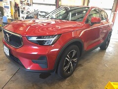 2023 Volvo XC40 Core SUV
