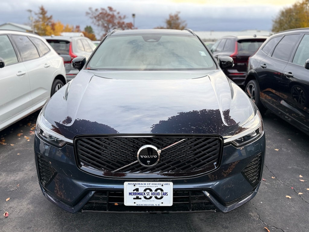 New 2026 Volvo XC60 B5 Plus SUV