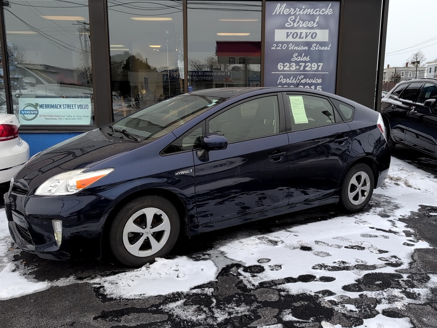 2012 Toyota Prius Two's photo