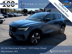 2023 Volvo XC40 Plus Dark Theme SUV
