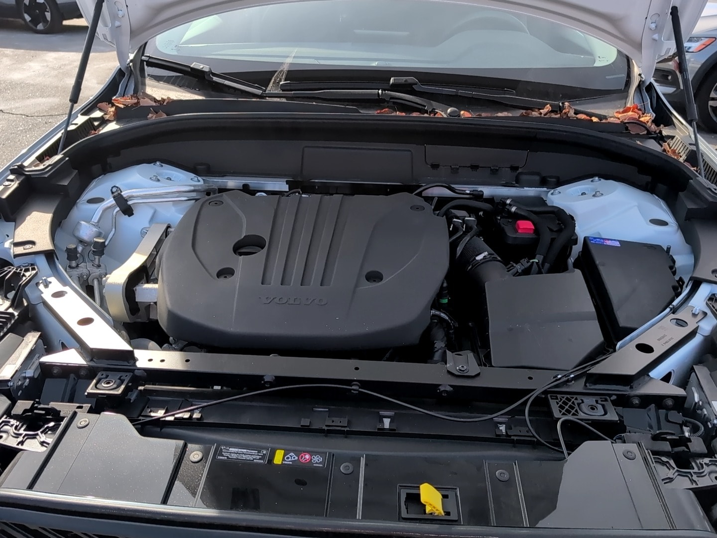2026 Volvo XC60 Plus - Photo 21
