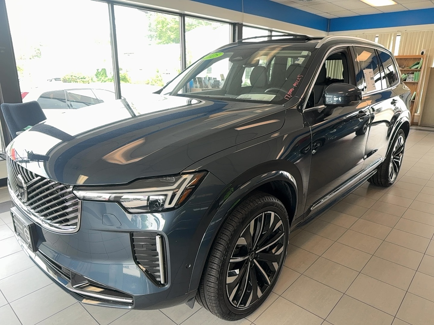2025 Volvo XC90