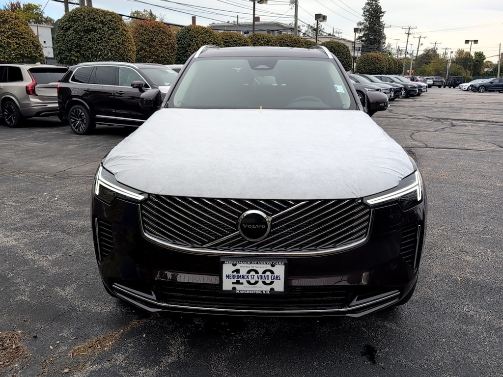 New 2026 Volvo XC90 B5 Core SUV