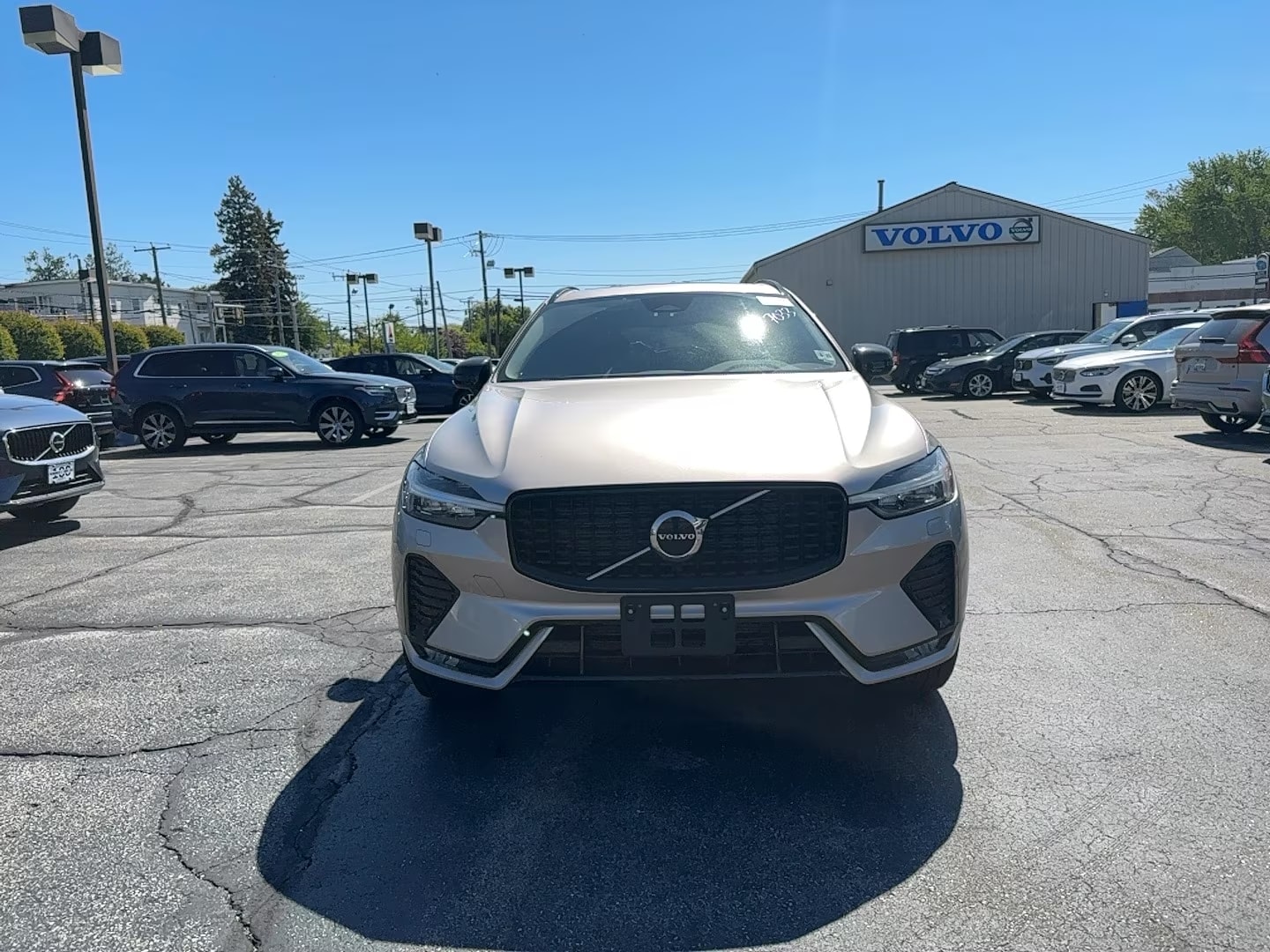 Certified 2024 Volvo XC60 Core with VIN YV4L12RK7R1807033 for sale in Manchester, NH