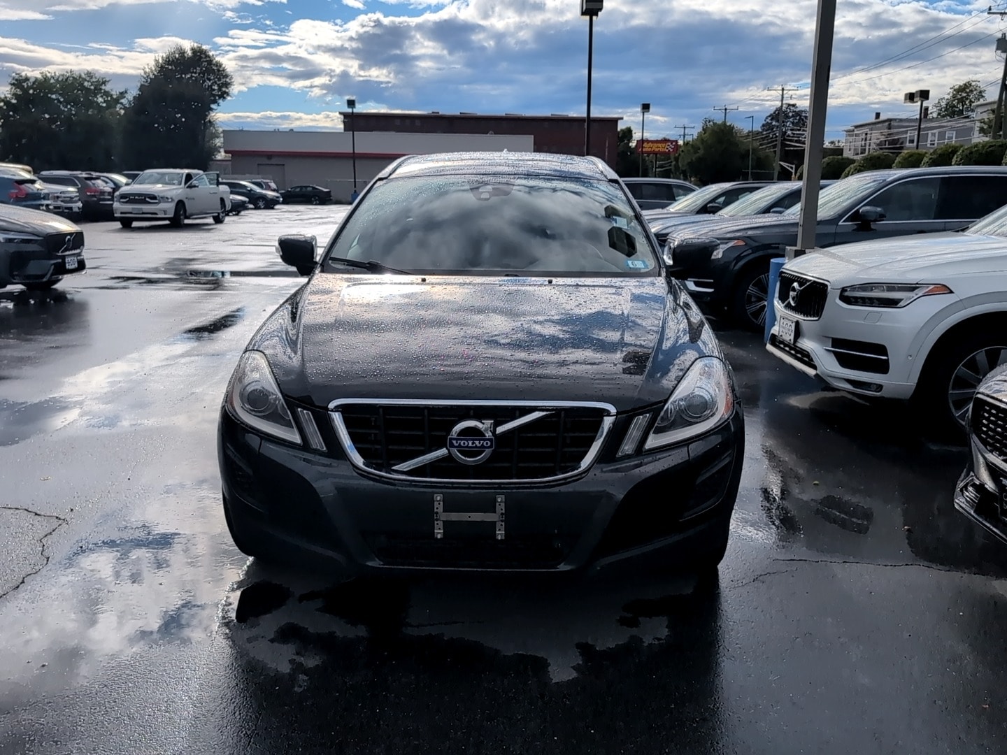 Used 2013 Volvo XC60 T6 with VIN YV4902DZ1D2377830 for sale in Manchester, NH
