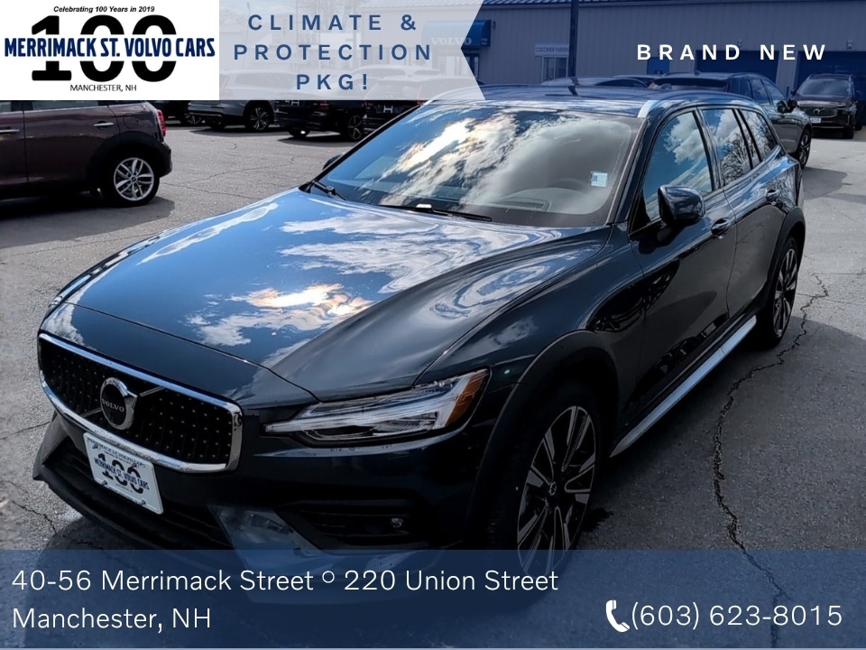 2026 Volvo V60 Cross Country B5 Ultra AWD's photo