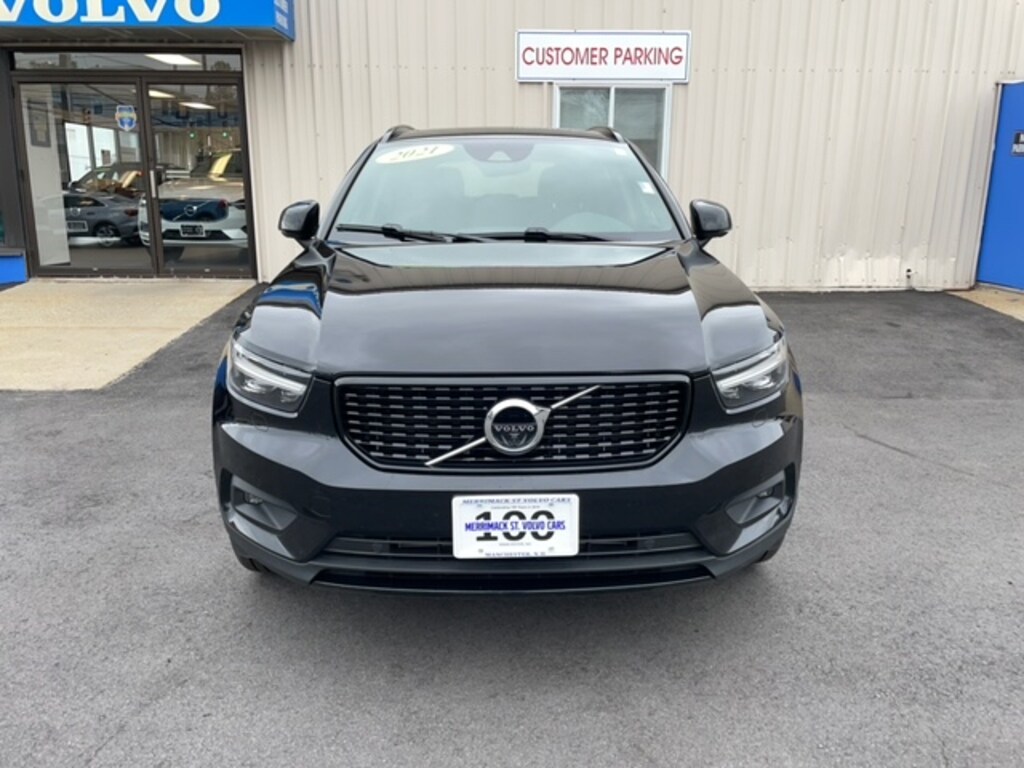 Used 2021 Volvo XC40 For Sale at Merrimack Street Volvo Cars VIN