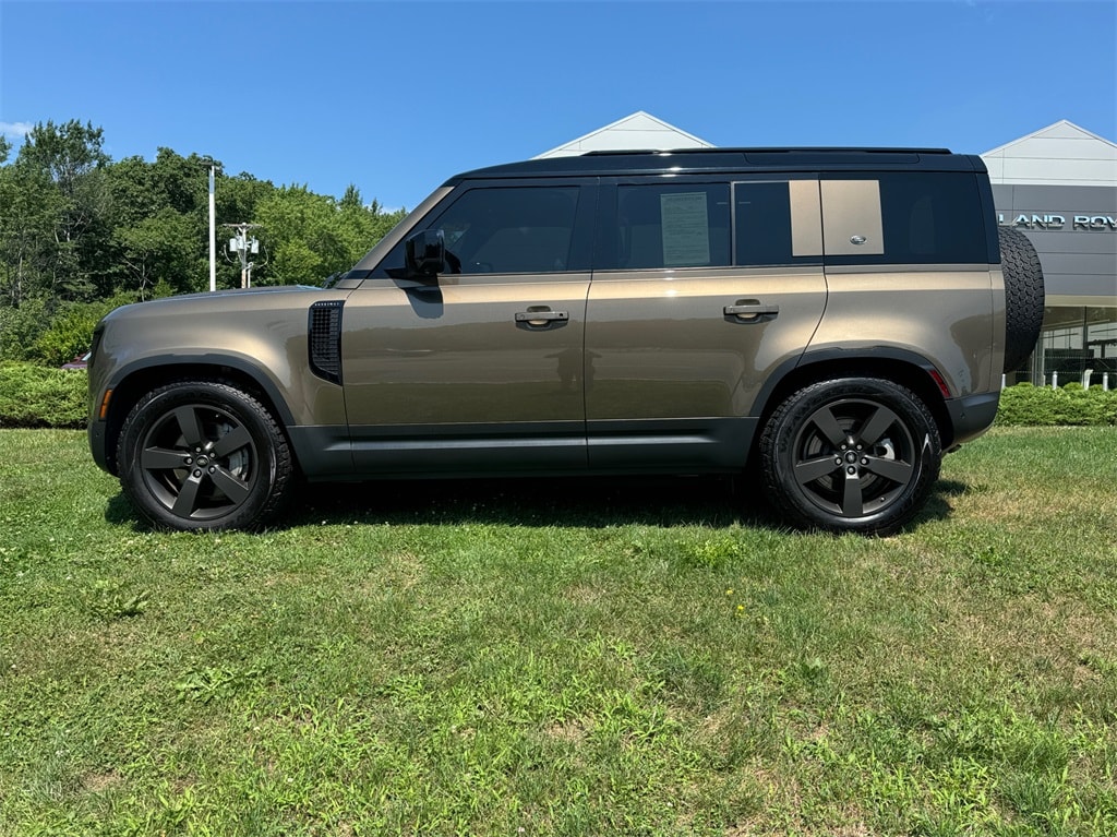 Used 2020 Land Rover Defender SE with VIN SALEP7EU4L2002616 for sale in Scarborough, ME