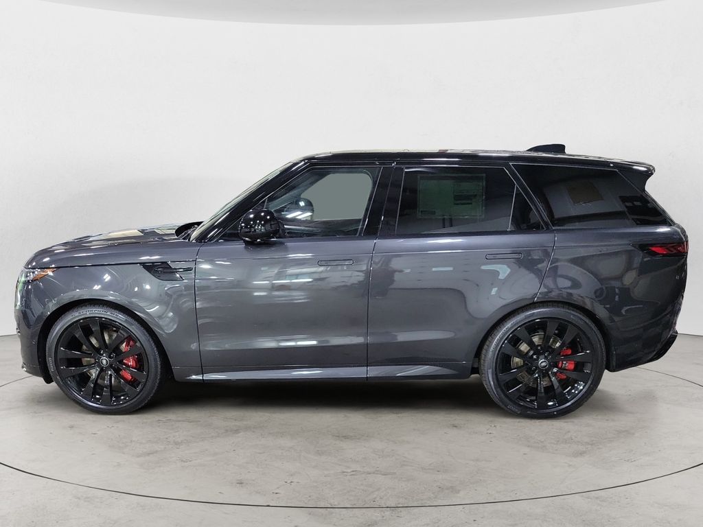 2025 Land Rover Range Rover Sport SE photo 2
