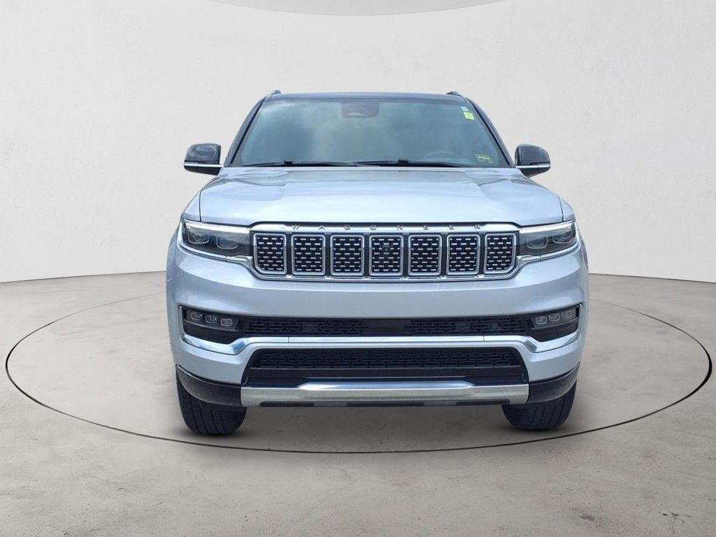 2024 Jeep Grand Wagoneer III photo 2