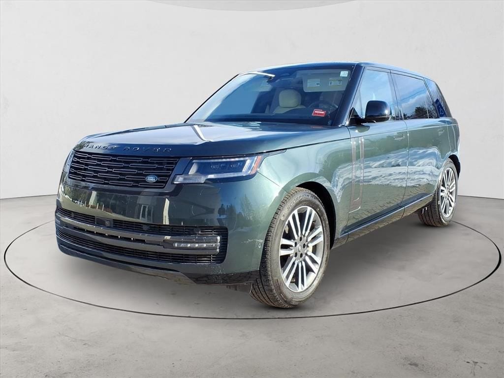 2025 Land Rover Range Rover SE