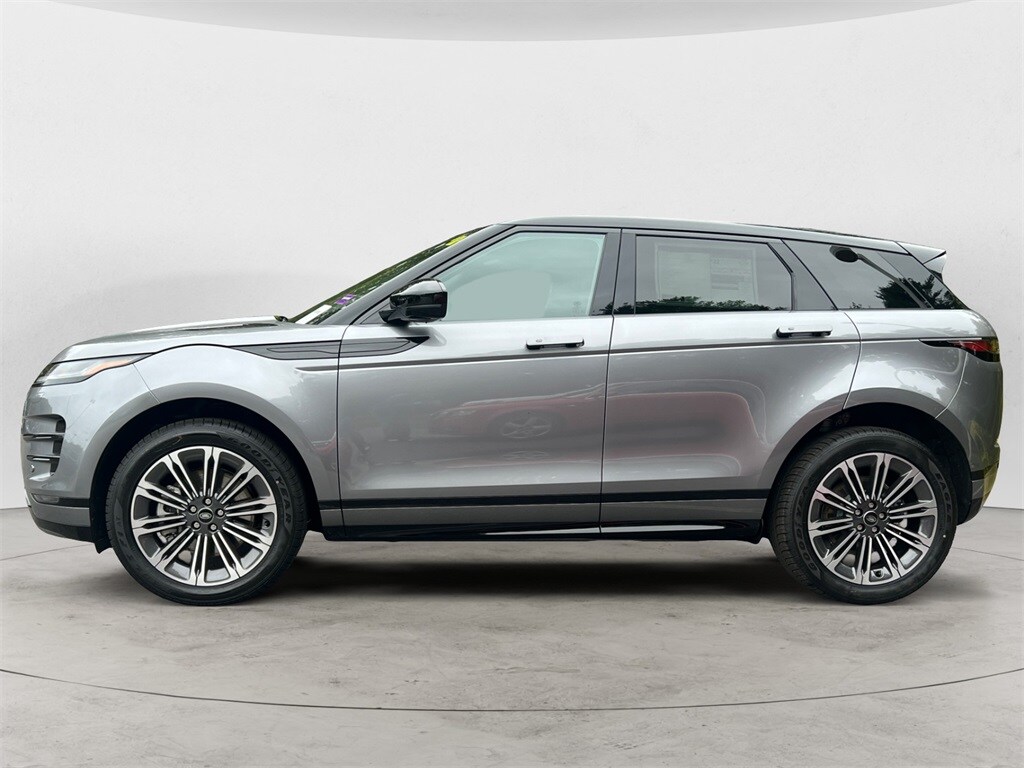2025 Land Rover Range Rover Evoque Dynamic SE photo 2