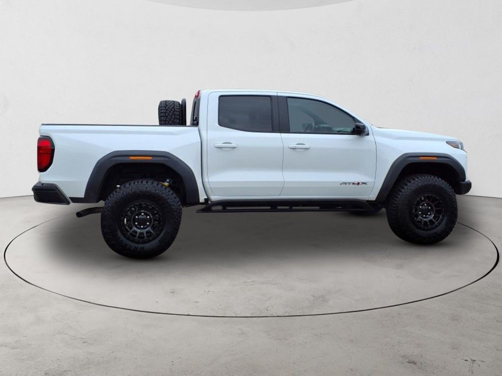 2024 Gmc Canyon AT4X photo 4