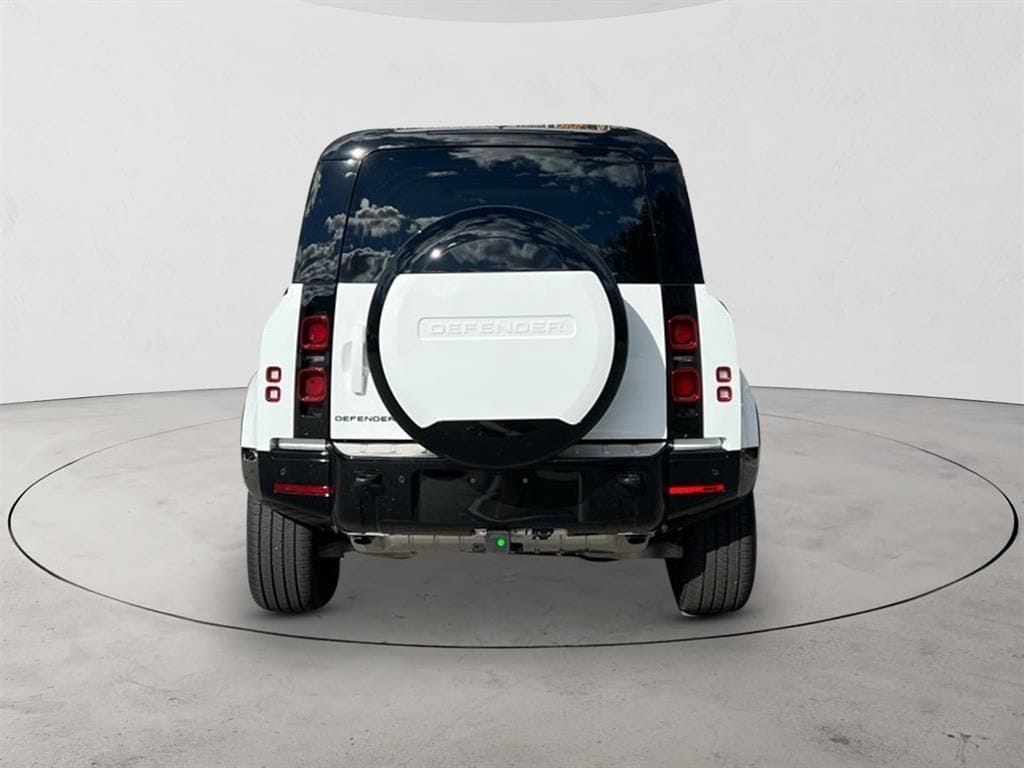 New 2025 Land Rover Defender