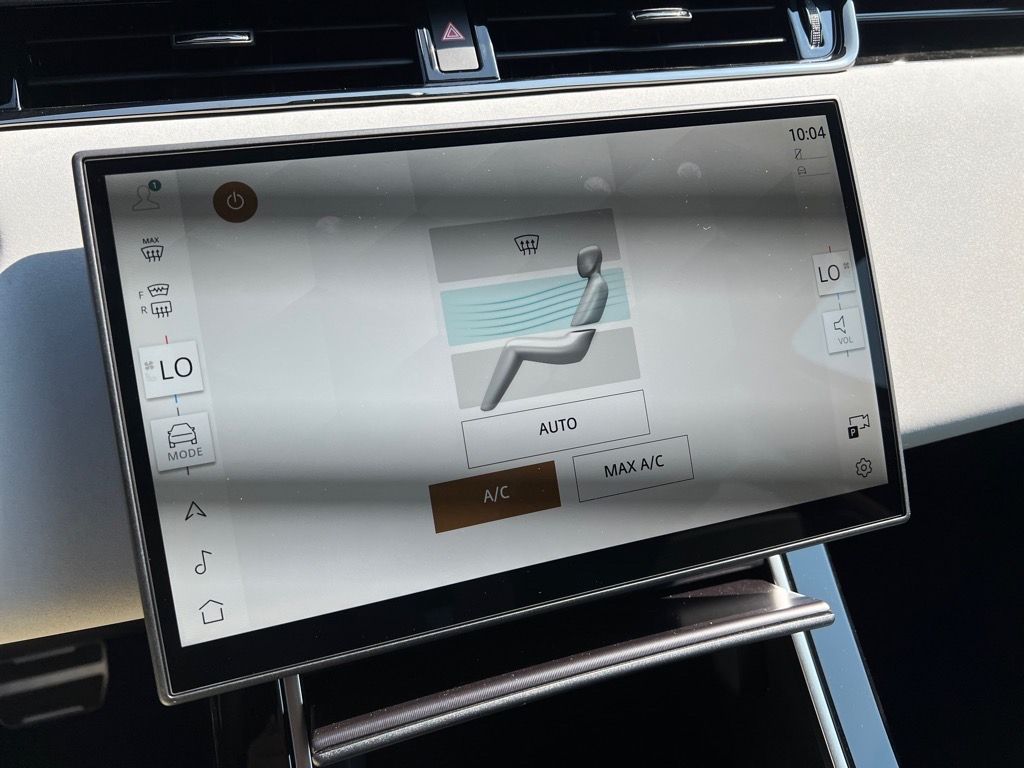 2026 Land Rover Range Rover Evoque Dynamic SE - Photo 22