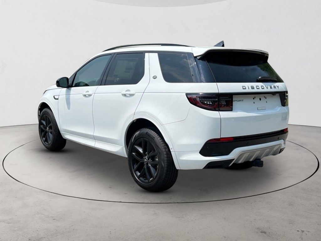 2025 Land Rover Discovery Sport S photo 3