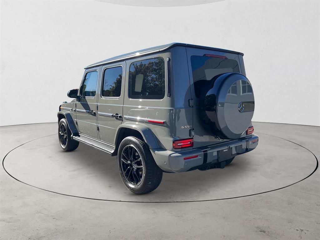 2025 Mercedes Benz G 550 photo 3