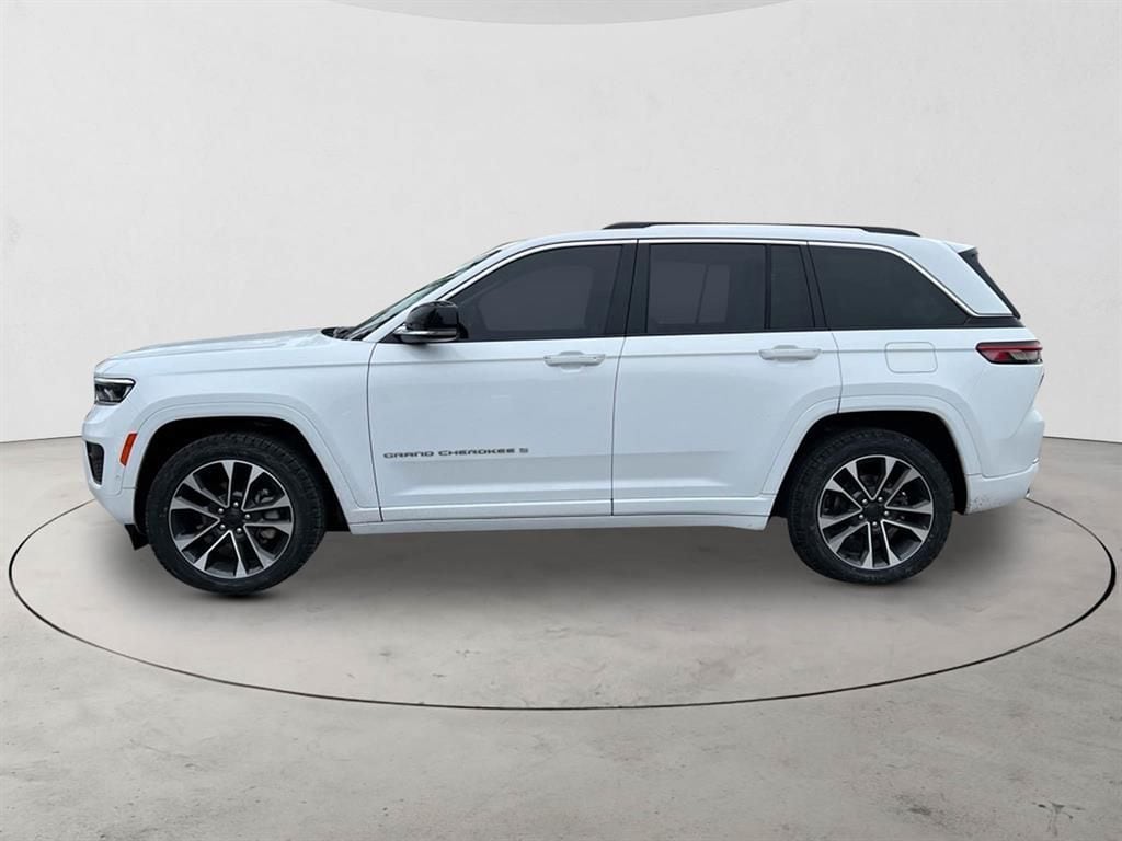 Used 2023 Jeep Grand Cherokee Overland SUV