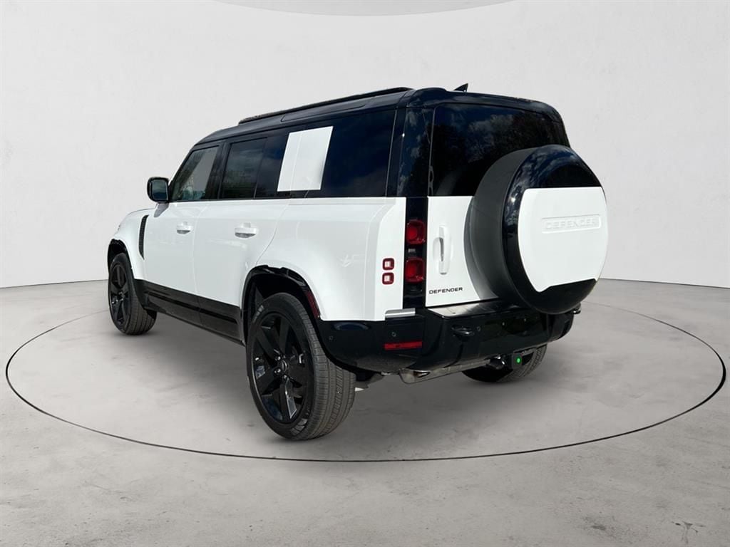 New 2025 Land Rover Defender