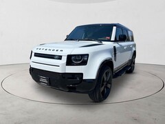 2026 Land Rover Defender 130 X-Dynamic SE SUV