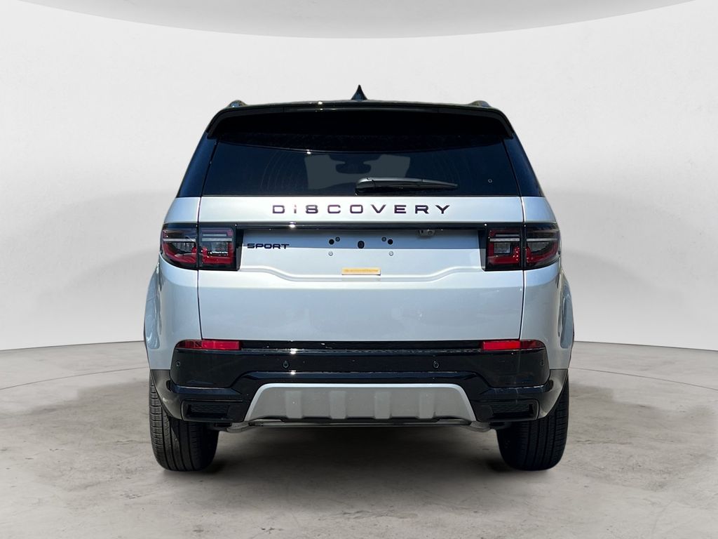2025 Land Rover Discovery Sport Dynamic SE photo 2