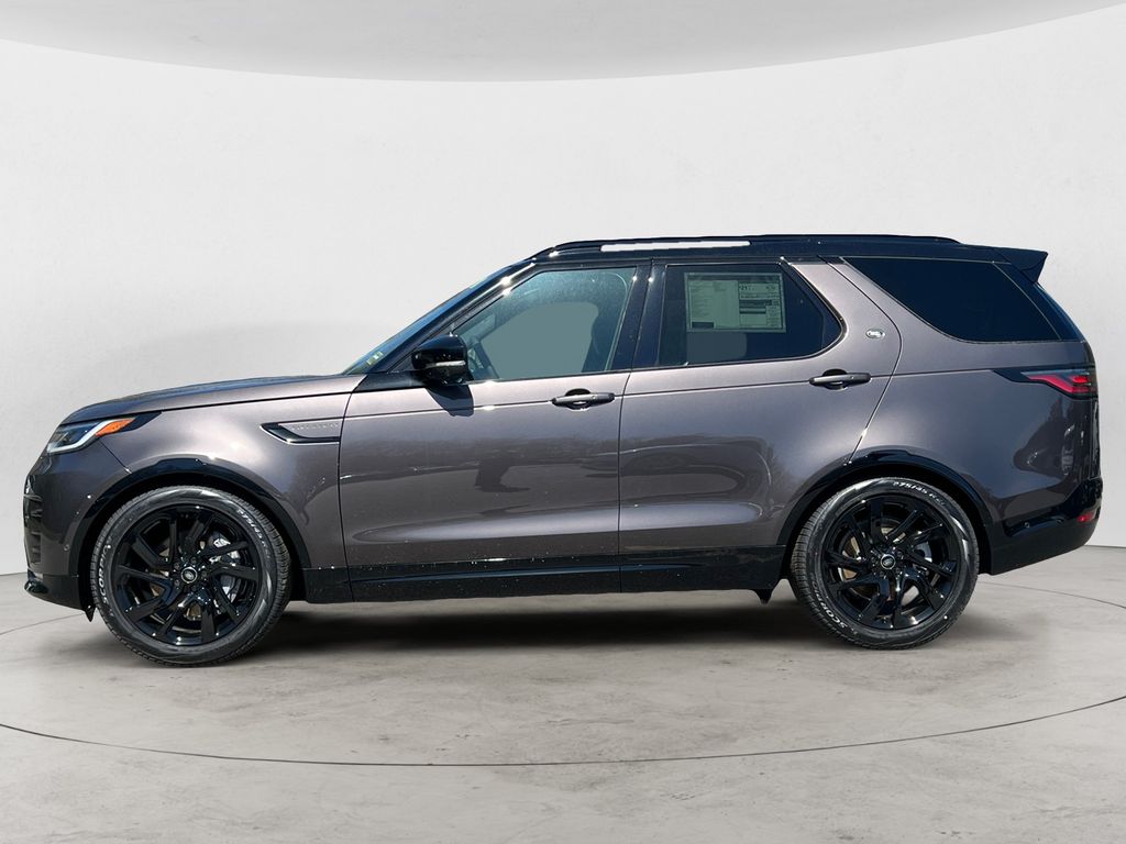 2025 Land Rover Discovery SE photo 2