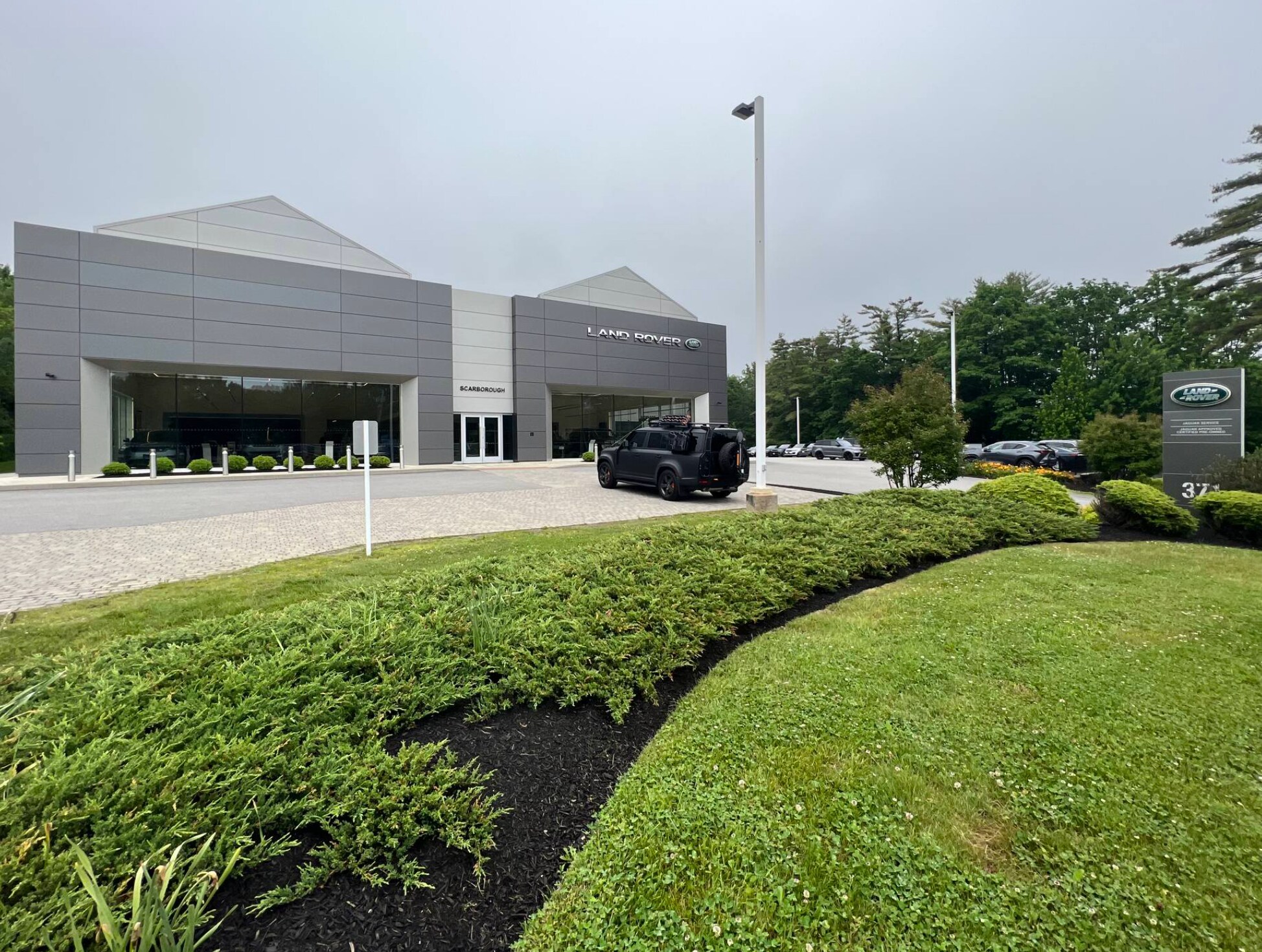 land-rover-dealer-near-me-maine.png