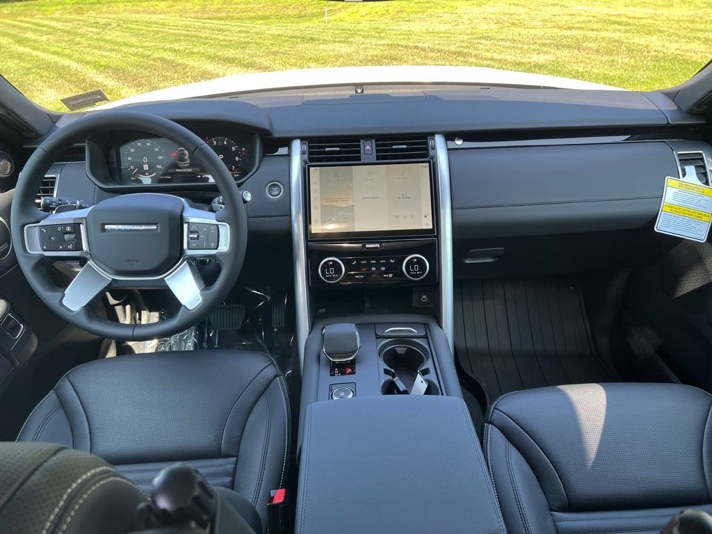2025 Land Rover Discovery S - Photo 27