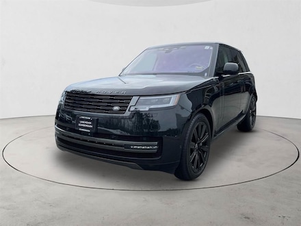 2023 Land Rover Range Rover SE SUV