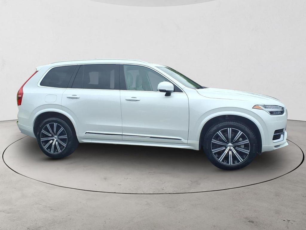Used 2024 Volvo XC90 B5 Core SUV