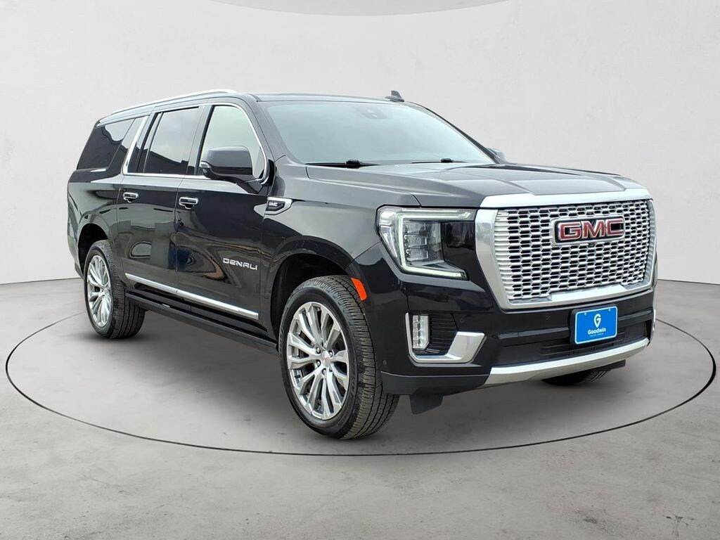 Used 2023 GMC Yukon XL Denali SUV