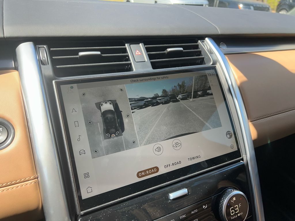 2025 Land Rover Discovery Metropolitan Edition - Photo 19