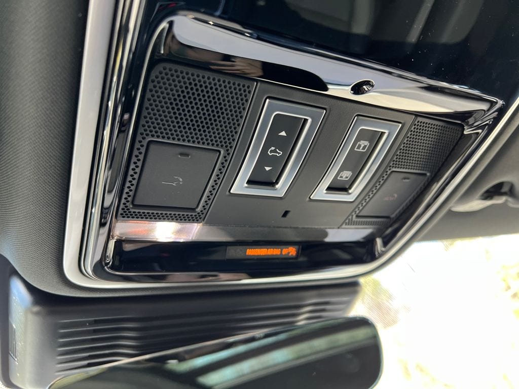 2026 Land Rover Range Rover Velar Dynamic SE - Photo 21