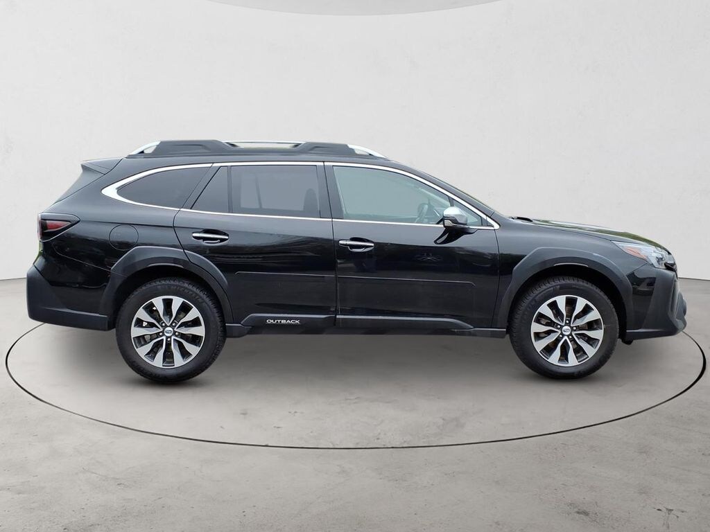 Used 2023 Subaru Outback Touring XT SUV
