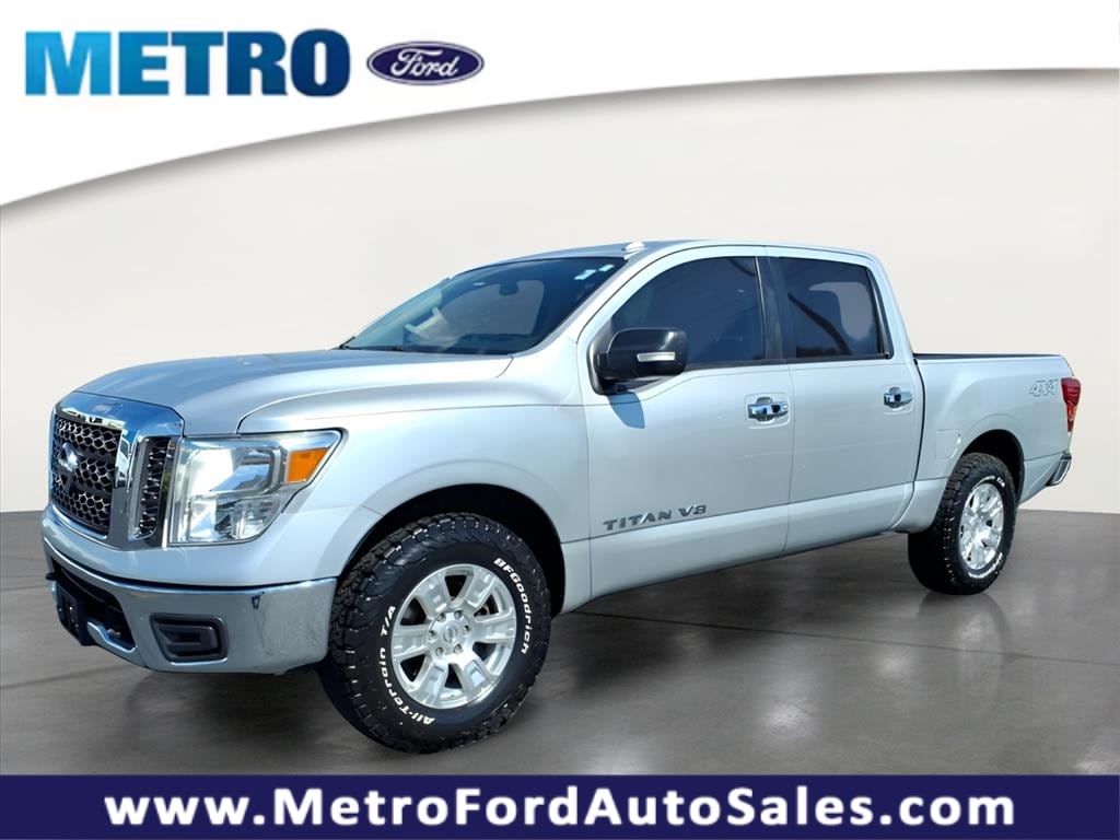2018 Nissan Titan SV