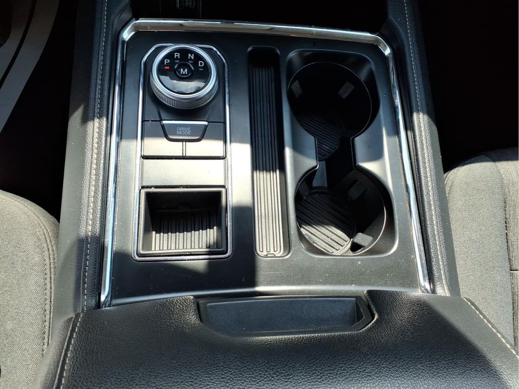 2022 Ford Expedition XLT - Photo 25